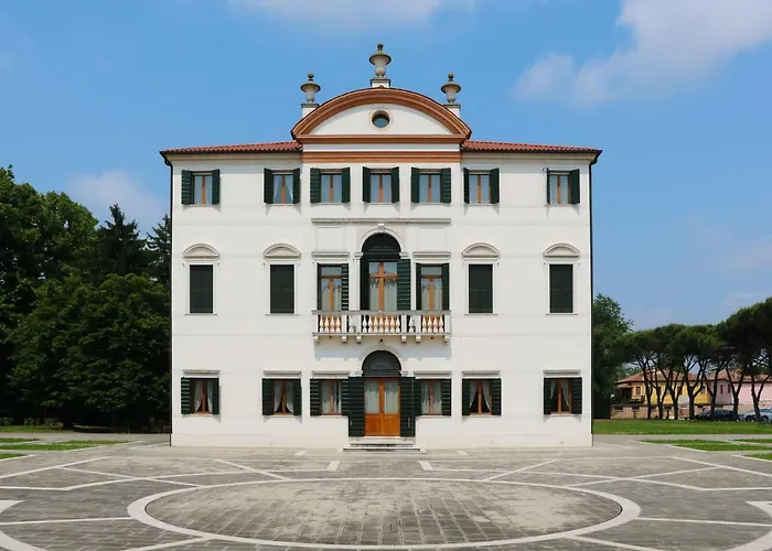 Centro Cardinal Urbani